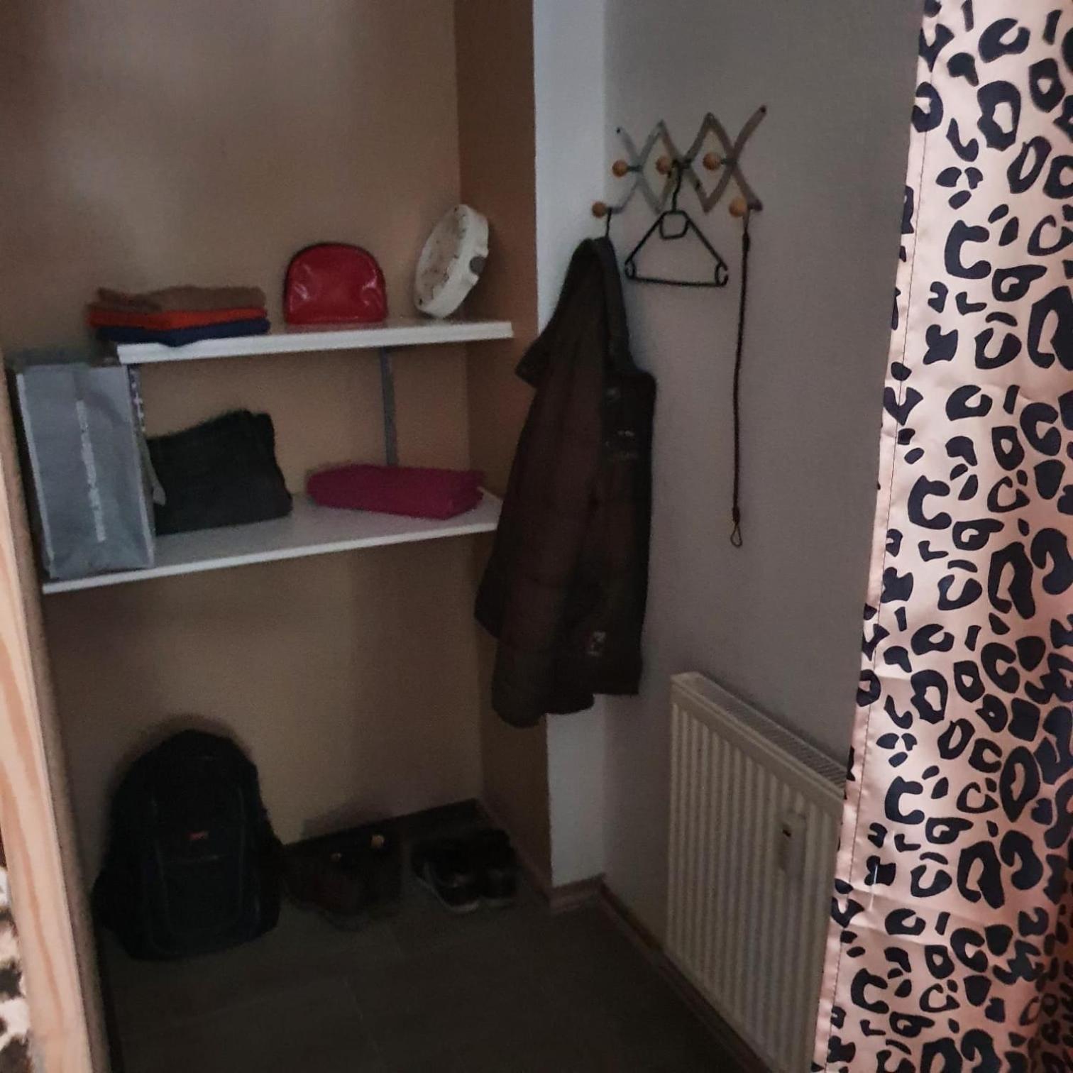 Halle, Top -Preise, 79 Qm Sd Fewo, Eg, Wahlweise Mit 1- 3 Dz, Tv Lounge, Kueche, Bad Wc Einfach Und Gut, Langzeitmieter Vb Preise Halle  Extérieur photo